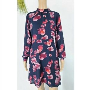 BANANA REPUBLIC Long Sleeve Floral Dress